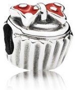 C8080 Red Bow Cupcake Charm - Selah925.com