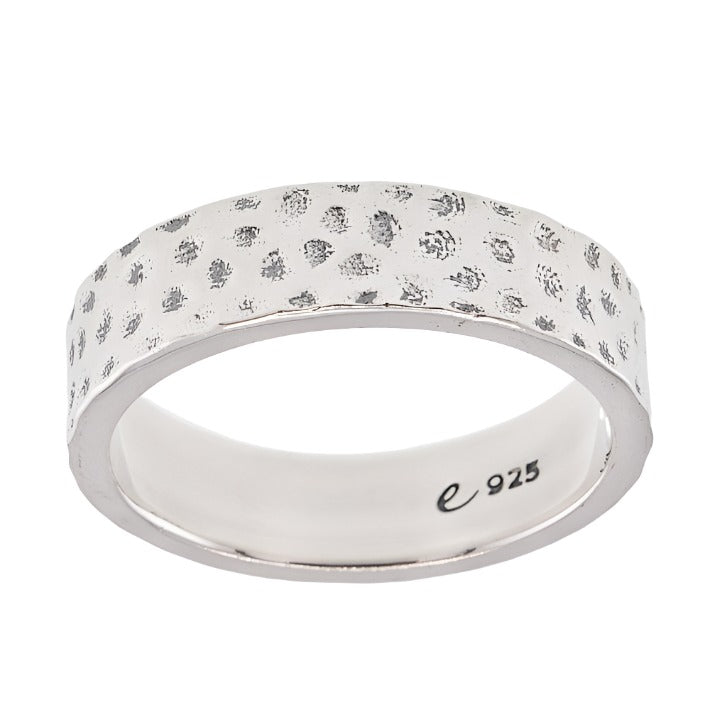 R8008 Wedding Band - Selah925.com